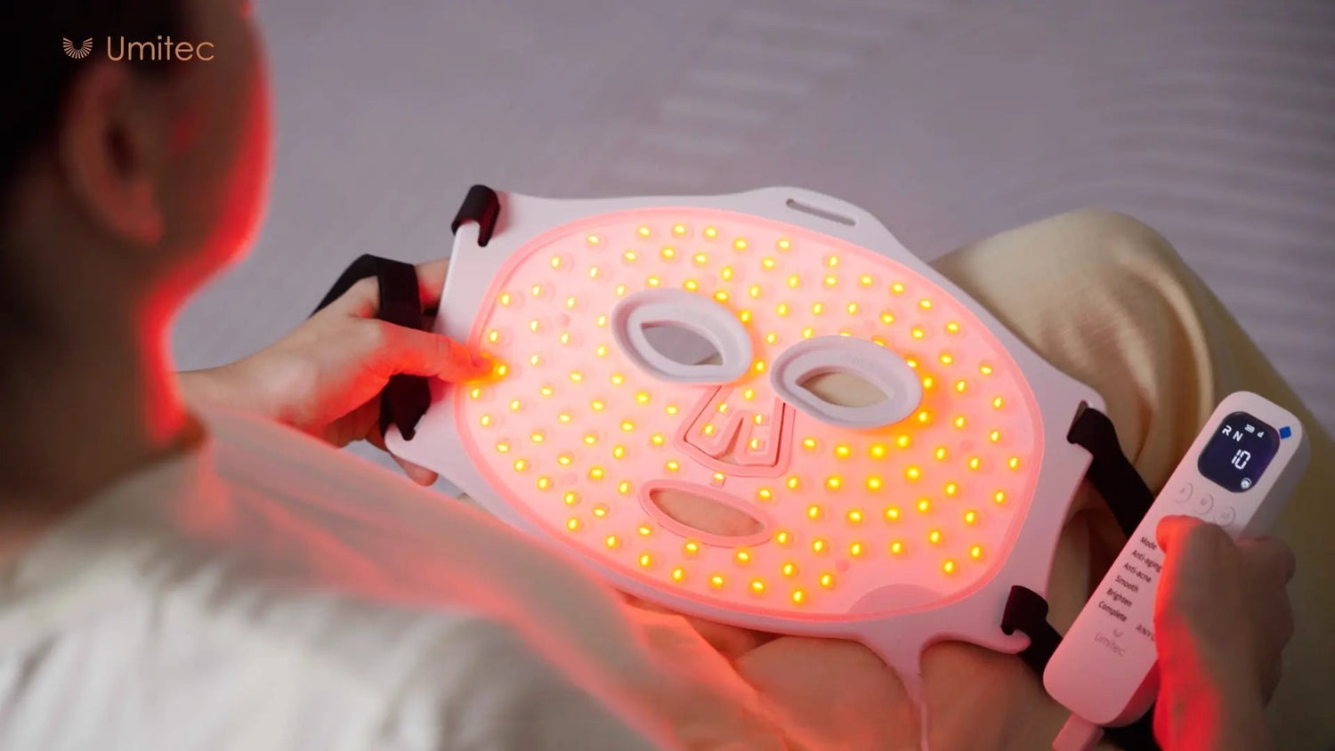 Retinol and LED Light Therapy: How to Use Them Together Safely in Your Skincare Routine Umitec